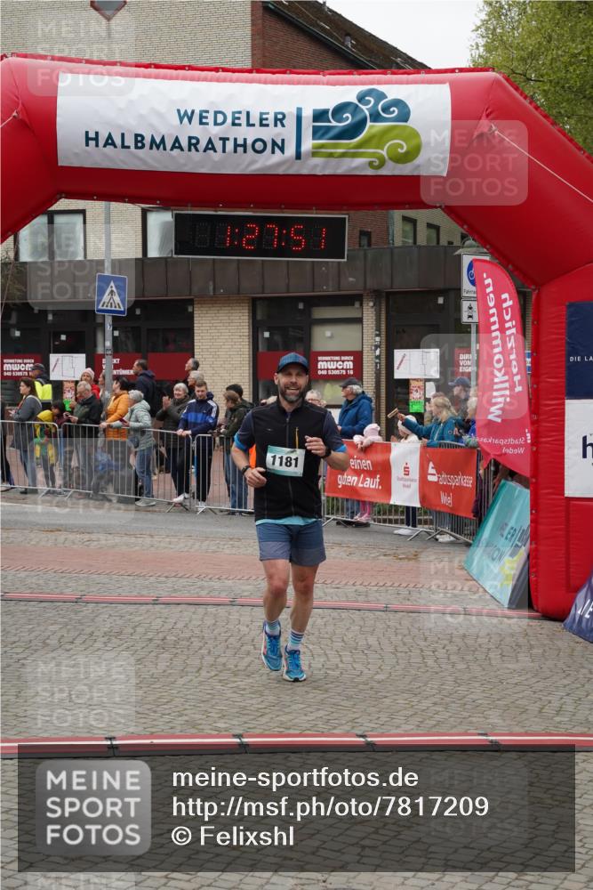 04.05.2025 - 8. Wedeler Halbmarathon Felixshl http://msf.ph/oto/7817209 04.05.2025 11:27:49 Ziel 1181 meine-sportfotos.de