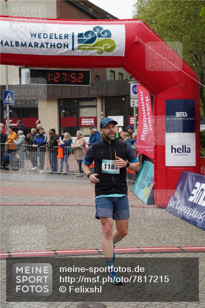 04.05.2025 - 8. Wedeler Halbmarathon Felixshl http://msf.ph/oto/7817215 04.05.2025 11:27:50 Ziel 1181 meine-sportfotos.de
