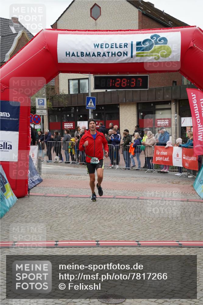 04.05.2025 - 8. Wedeler Halbmarathon Felixshl http://msf.ph/oto/7817266 04.05.2025 11:28:35 Ziel 1204 meine-sportfotos.de