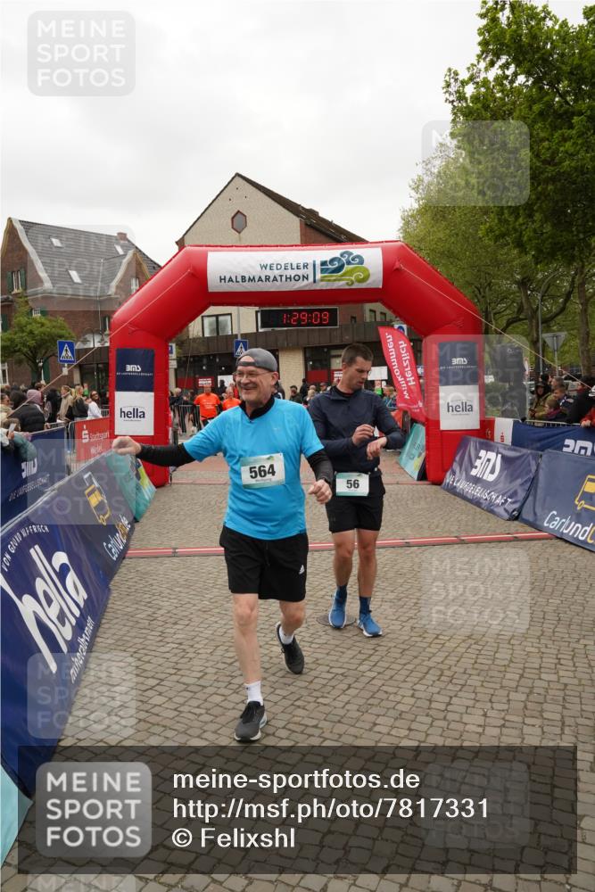 04.05.2025 - 8. Wedeler Halbmarathon Felixshl http://msf.ph/oto/7817331 04.05.2025 11:29:07 Ziel 56, 484, 564, 783, 784, 924, 1139, 1210 meine-sportfotos.de