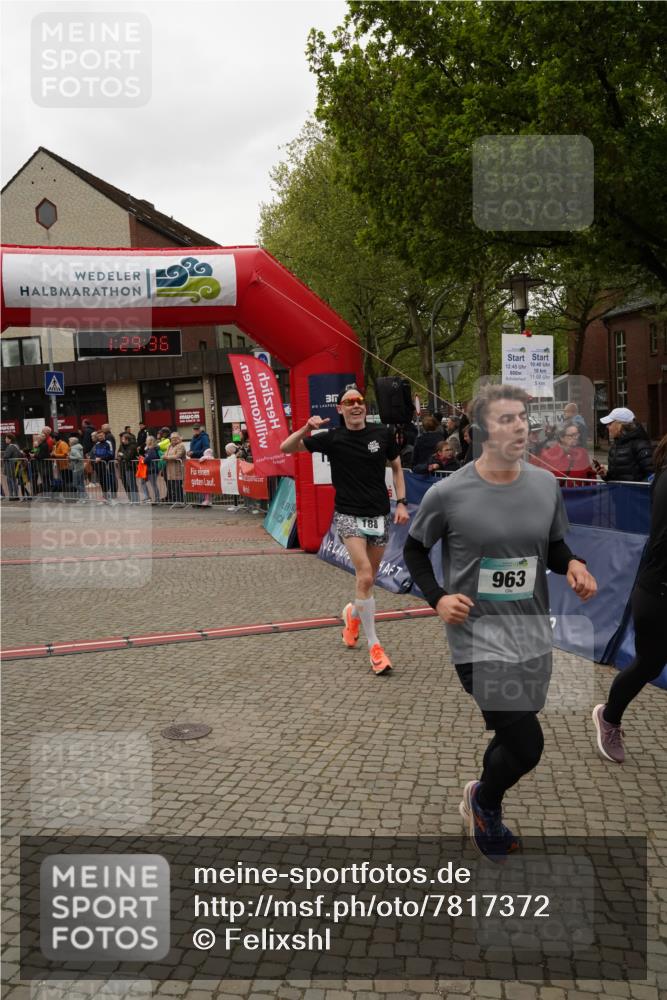 04.05.2025 - 8. Wedeler Halbmarathon Felixshl http://msf.ph/oto/7817372 04.05.2025 11:29:34 Ziel 188, 642, 963 meine-sportfotos.de