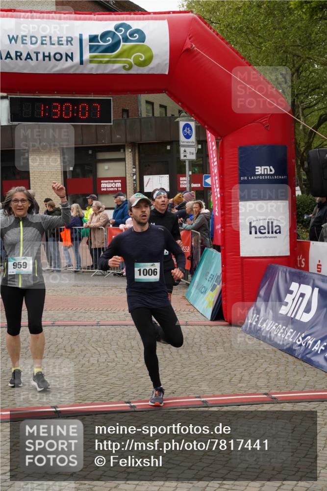 04.05.2025 - 8. Wedeler Halbmarathon Felixshl http://msf.ph/oto/7817441 04.05.2025 11:30:05 Ziel 454, 567, 575, 704, 959, 1006, 1133 meine-sportfotos.de