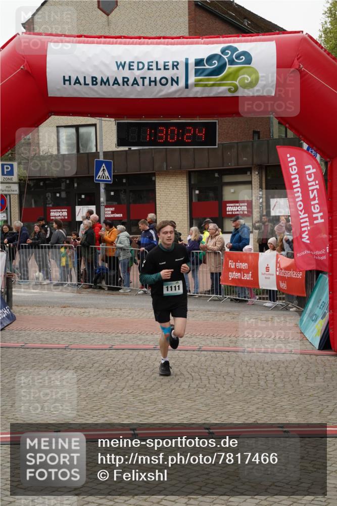 04.05.2025 - 8. Wedeler Halbmarathon Felixshl http://msf.ph/oto/7817466 04.05.2025 11:30:22 Ziel 514, 929, 1111 meine-sportfotos.de