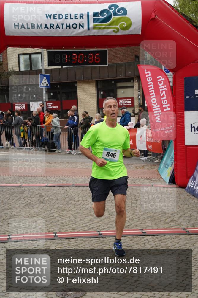 04.05.2025 - 8. Wedeler Halbmarathon Felixshl http://msf.ph/oto/7817491 04.05.2025 11:30:34 Ziel 798, 846 meine-sportfotos.de