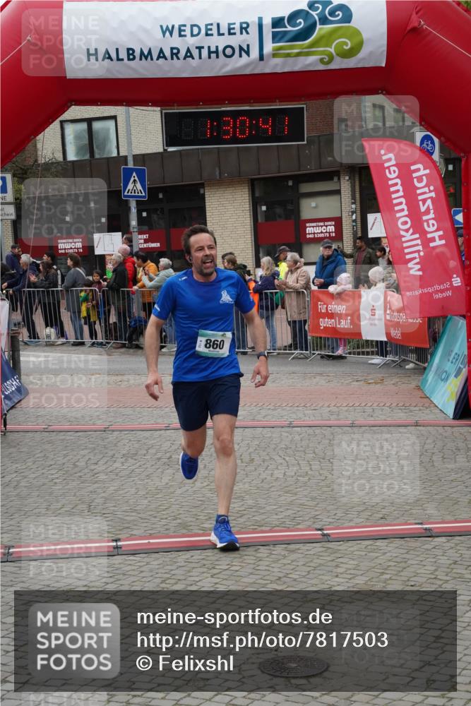 04.05.2025 - 8. Wedeler Halbmarathon Felixshl http://msf.ph/oto/7817503 04.05.2025 11:30:39 Ziel 846, 860 meine-sportfotos.de