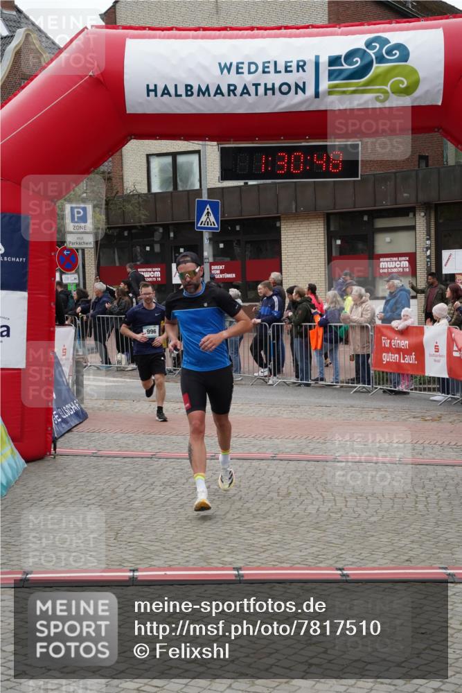 04.05.2025 - 8. Wedeler Halbmarathon Felixshl http://msf.ph/oto/7817510 04.05.2025 11:30:46 Ziel 656, 659, 996 meine-sportfotos.de