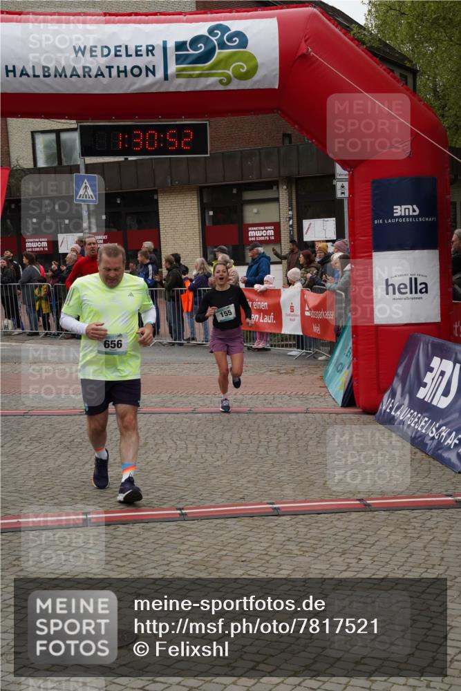 04.05.2025 - 8. Wedeler Halbmarathon Felixshl http://msf.ph/oto/7817521 04.05.2025 11:30:50 Ziel 155, 610, 616, 656, 659, 996 meine-sportfotos.de