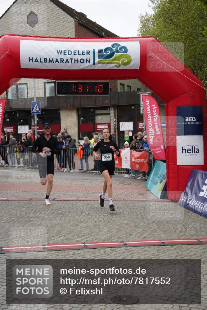 04.05.2025 - 8. Wedeler Halbmarathon Felixshl http://msf.ph/oto/7817552 04.05.2025 11:31:08 Ziel 177, 359, 574, 843, 883 meine-sportfotos.de