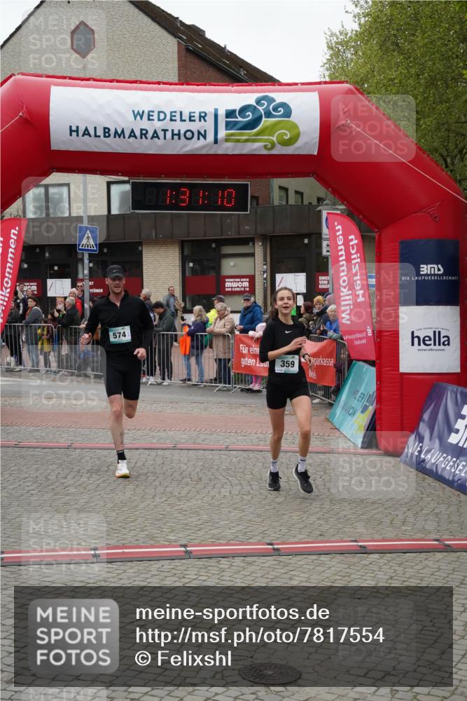 04.05.2025 - 8. Wedeler Halbmarathon Felixshl http://msf.ph/oto/7817554 04.05.2025 11:31:08 Ziel 177, 359, 574, 843, 883 meine-sportfotos.de