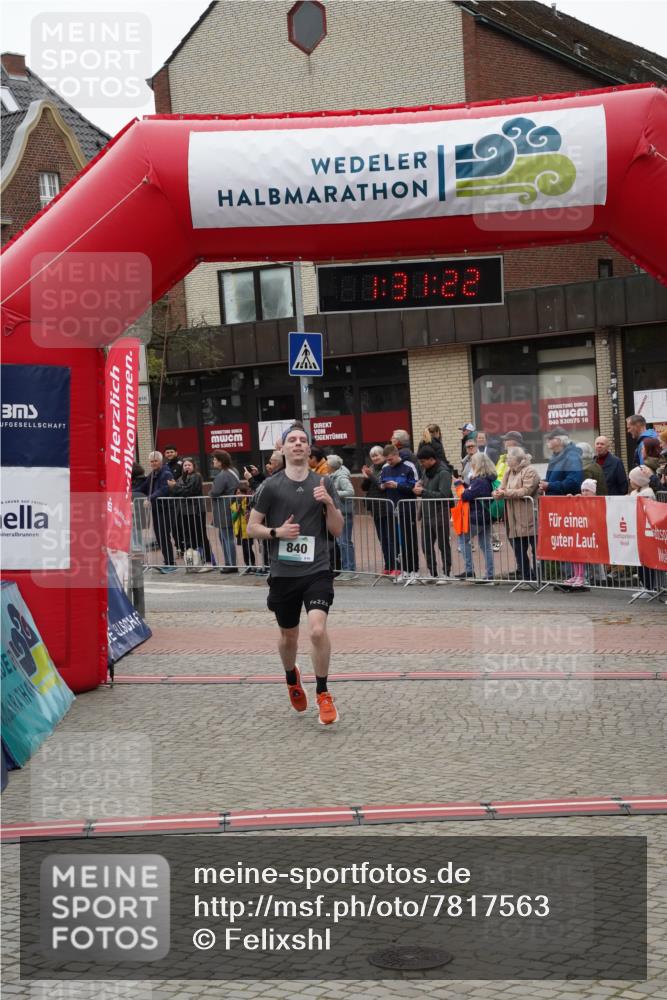 04.05.2025 - 8. Wedeler Halbmarathon Felixshl http://msf.ph/oto/7817563 04.05.2025 11:31:20 Ziel 840, 934 meine-sportfotos.de