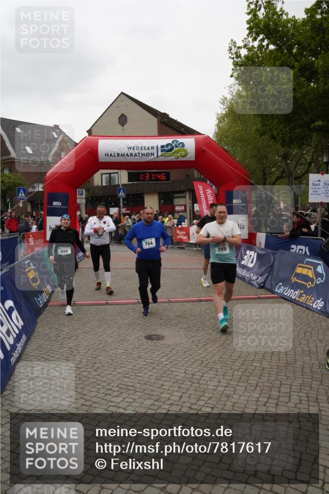 04.05.2025 - 8. Wedeler Halbmarathon Felixshl http://msf.ph/oto/7817617 04.05.2025 11:31:44 Ziel 289, 394, 687, 764, 979 meine-sportfotos.de