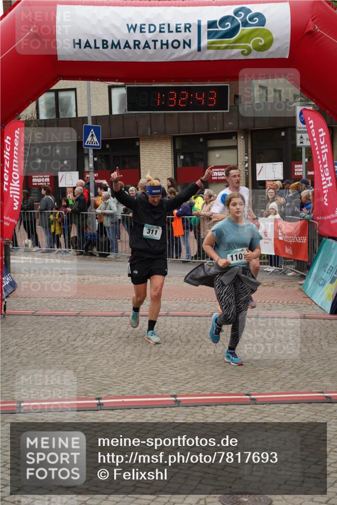 04.05.2025 - 8. Wedeler Halbmarathon Felixshl http://msf.ph/oto/7817693 04.05.2025 11:32:41 Ziel 311, 354, 579, 774, 1101, 1211 meine-sportfotos.de