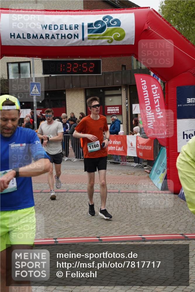 04.05.2025 - 8. Wedeler Halbmarathon Felixshl http://msf.ph/oto/7817717 04.05.2025 11:32:50 Ziel 33, 356, 1053, 1092, 1160 meine-sportfotos.de