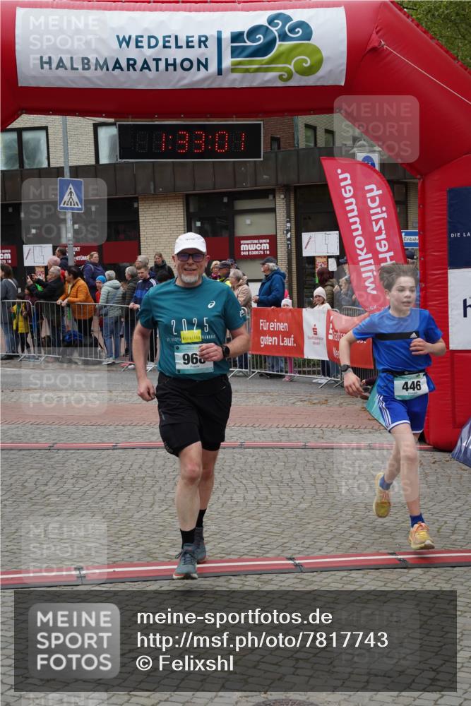 04.05.2025 - 8. Wedeler Halbmarathon Felixshl http://msf.ph/oto/7817743 04.05.2025 11:32:59 Ziel 446, 696, 711, 968, 1122 meine-sportfotos.de