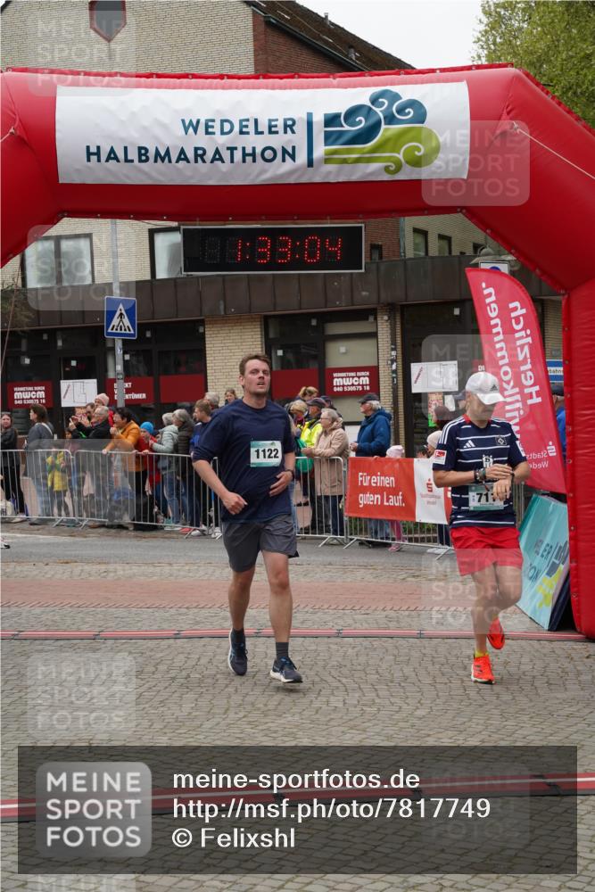 04.05.2025 - 8. Wedeler Halbmarathon Felixshl http://msf.ph/oto/7817749 04.05.2025 11:33:02 Ziel 446, 615, 711, 729, 968, 1040, 1122 meine-sportfotos.de