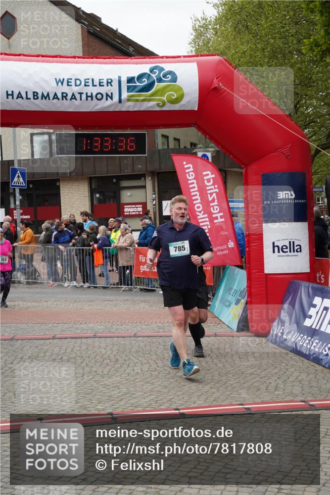 04.05.2025 - 8. Wedeler Halbmarathon Felixshl http://msf.ph/oto/7817808 04.05.2025 11:33:34 Ziel 323, 785, 1090, 1128, 1183 meine-sportfotos.de