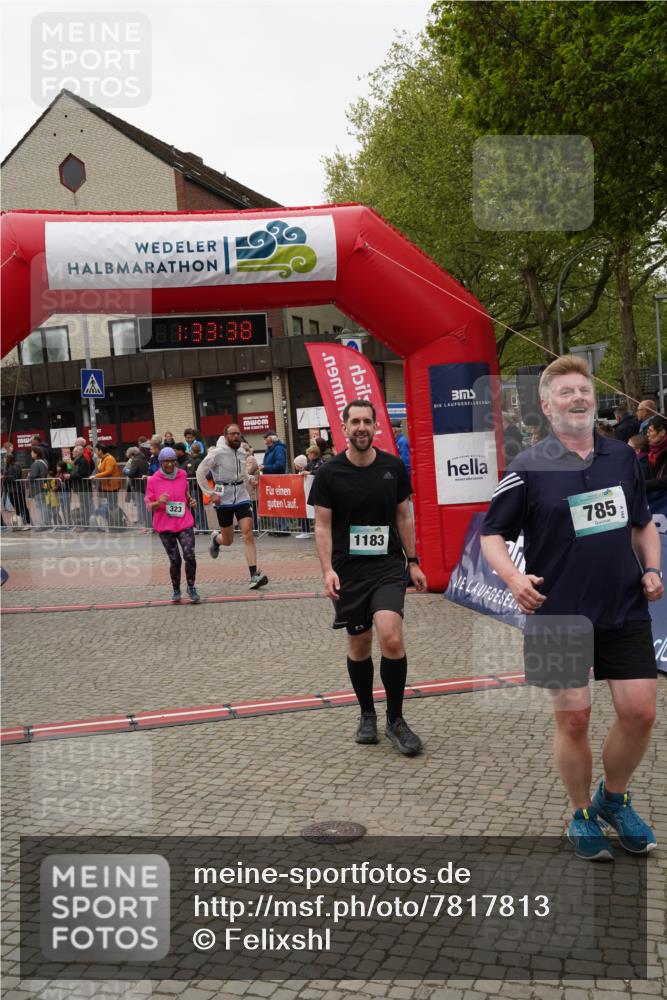 04.05.2025 - 8. Wedeler Halbmarathon Felixshl http://msf.ph/oto/7817813 04.05.2025 11:33:36 Ziel 323, 785, 1128, 1183 meine-sportfotos.de