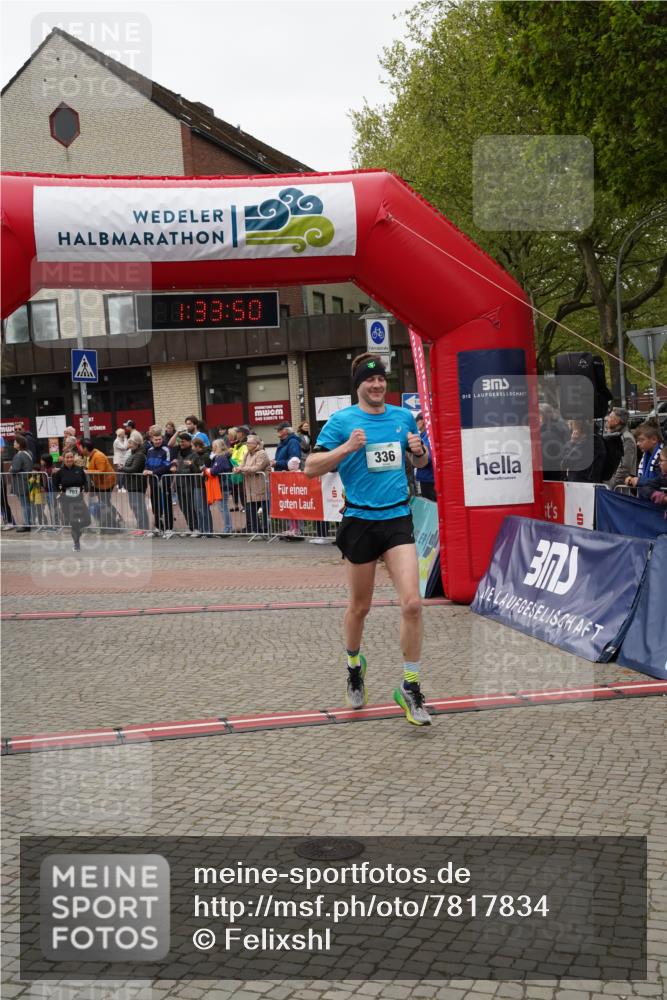 04.05.2025 - 8. Wedeler Halbmarathon Felixshl http://msf.ph/oto/7817834 04.05.2025 11:33:48 Ziel 336, 916, 1134 meine-sportfotos.de