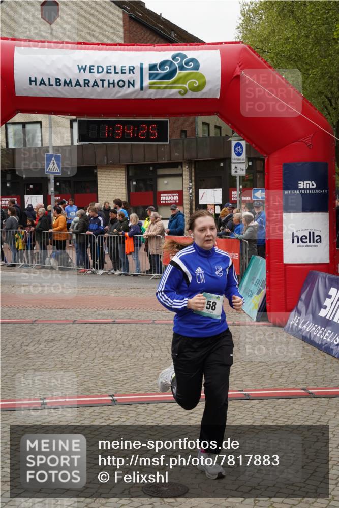 04.05.2025 - 8. Wedeler Halbmarathon Felixshl http://msf.ph/oto/7817883 04.05.2025 11:34:23 Ziel 58, 1060 meine-sportfotos.de