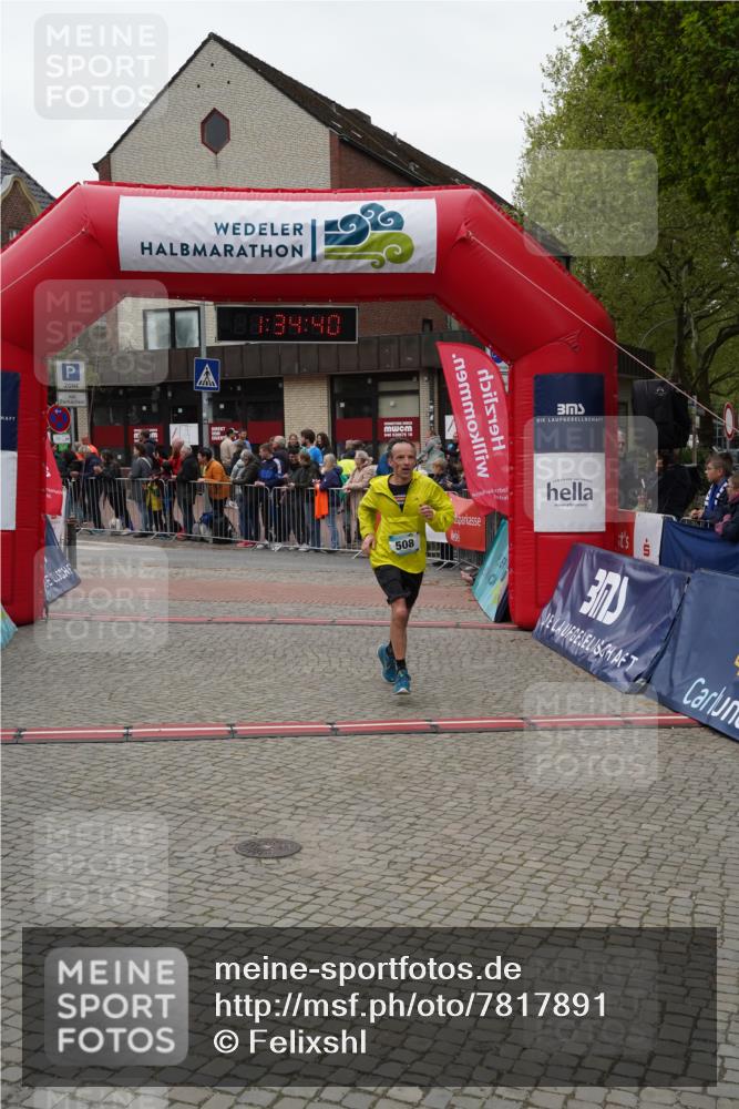 04.05.2025 - 8. Wedeler Halbmarathon Felixshl http://msf.ph/oto/7817891 04.05.2025 11:34:38 Ziel 508 meine-sportfotos.de