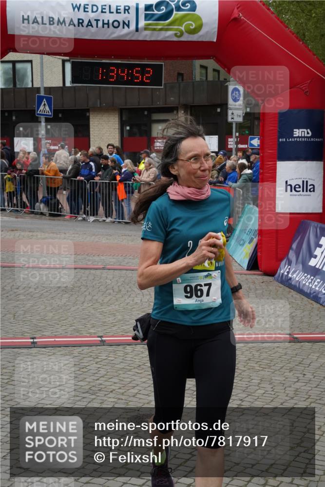 04.05.2025 - 8. Wedeler Halbmarathon Felixshl http://msf.ph/oto/7817917 04.05.2025 11:34:50 Ziel 513, 678, 962, 967, 1059 meine-sportfotos.de