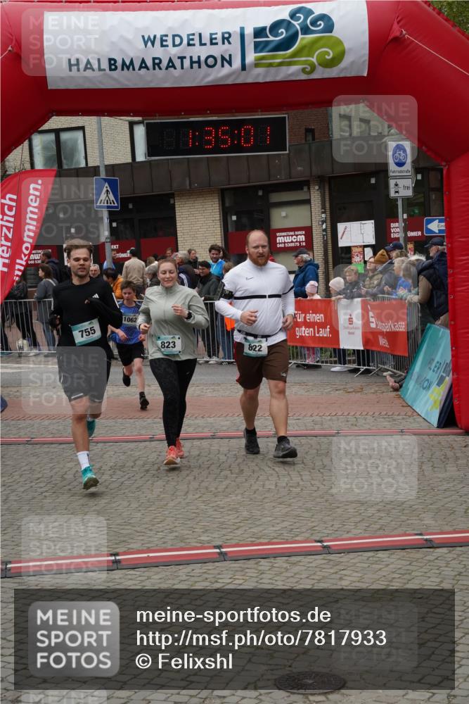 04.05.2025 - 8. Wedeler Halbmarathon Felixshl http://msf.ph/oto/7817933 04.05.2025 11:34:59 Ziel 662, 755, 793, 822, 823, 962, 1103 meine-sportfotos.de