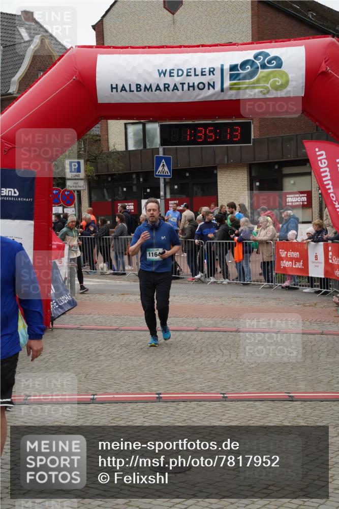04.05.2025 - 8. Wedeler Halbmarathon Felixshl http://msf.ph/oto/7817952 04.05.2025 11:35:11 Ziel 679, 1164 meine-sportfotos.de