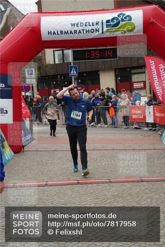 04.05.2025 - 8. Wedeler Halbmarathon Felixshl http://msf.ph/oto/7817958 04.05.2025 11:35:12 Ziel 679, 732, 1029, 1164 meine-sportfotos.de