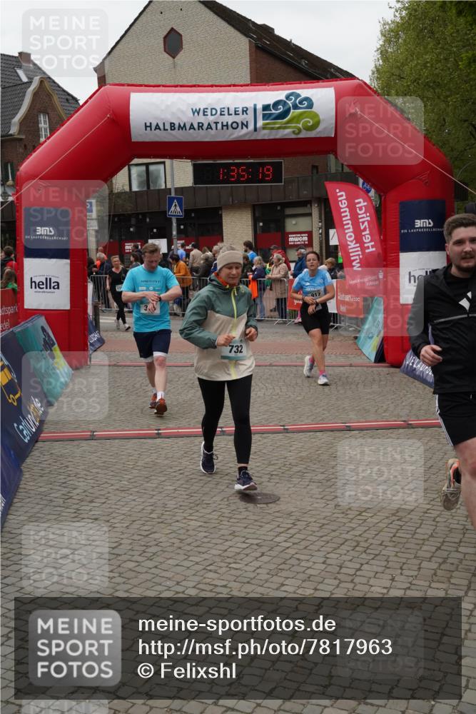 04.05.2025 - 8. Wedeler Halbmarathon Felixshl http://msf.ph/oto/7817963 04.05.2025 11:35:17 Ziel 353, 732, 917, 1029, 1164 meine-sportfotos.de