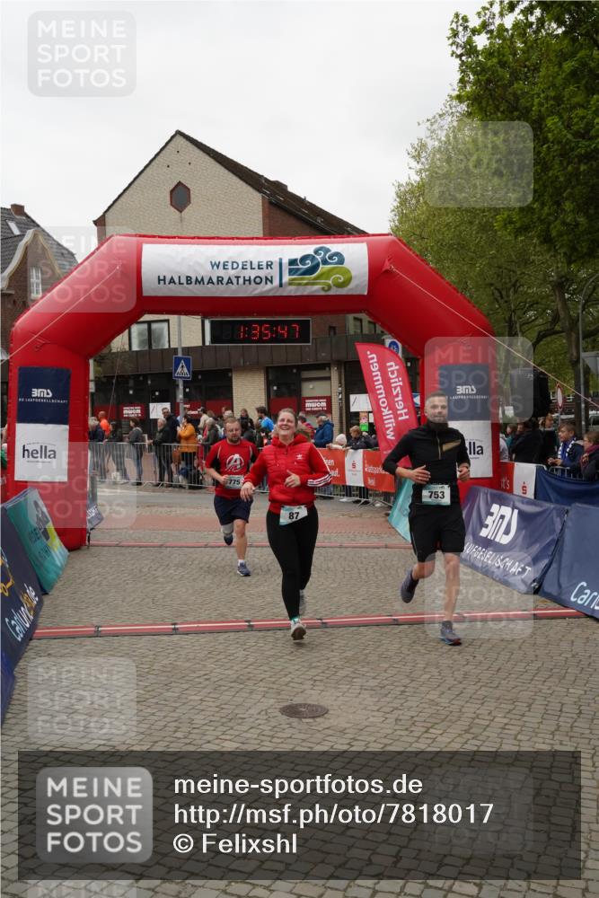 04.05.2025 - 8. Wedeler Halbmarathon Felixshl http://msf.ph/oto/7818017 04.05.2025 11:35:45 Ziel 87, 202, 753, 775, 1132 meine-sportfotos.de