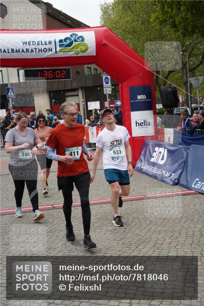 04.05.2025 - 8. Wedeler Halbmarathon Felixshl http://msf.ph/oto/7818046 04.05.2025 11:36:00 Ziel 115, 245, 411, 533, 645, 715, 736, 892 meine-sportfotos.de