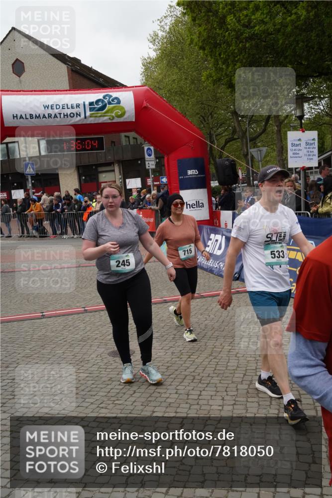 04.05.2025 - 8. Wedeler Halbmarathon Felixshl http://msf.ph/oto/7818050 04.05.2025 11:36:02 Ziel 115, 245, 411, 533, 645, 715, 736, 892 meine-sportfotos.de