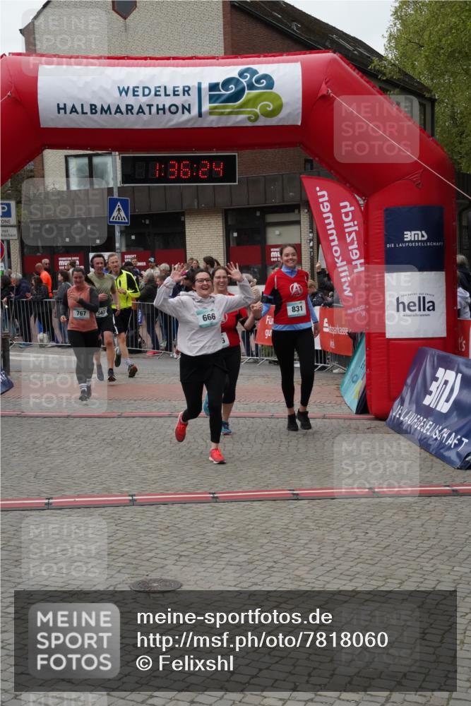 04.05.2025 - 8. Wedeler Halbmarathon Felixshl http://msf.ph/oto/7818060 04.05.2025 11:36:22 Ziel 397, 563, 666, 767, 776, 831 meine-sportfotos.de