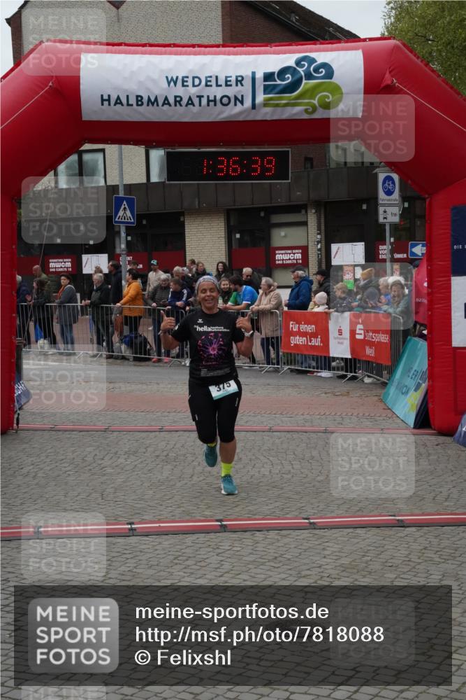 04.05.2025 - 8. Wedeler Halbmarathon Felixshl http://msf.ph/oto/7818088 04.05.2025 11:36:37 Ziel 375 meine-sportfotos.de