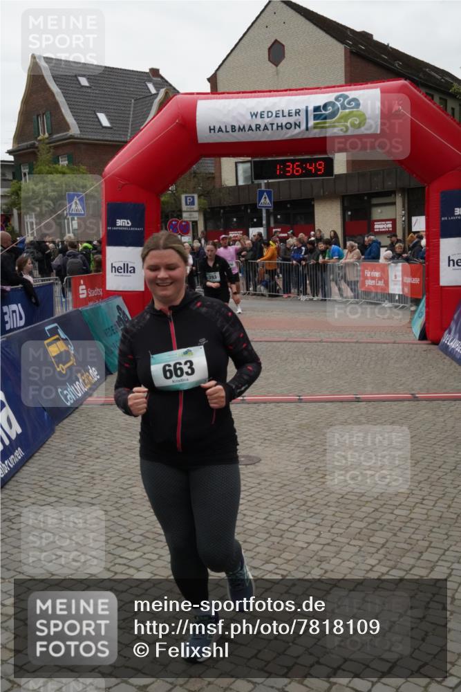 04.05.2025 - 8. Wedeler Halbmarathon Felixshl http://msf.ph/oto/7818109 04.05.2025 11:36:47 Ziel 290, 393, 526, 593, 663, 1048 meine-sportfotos.de