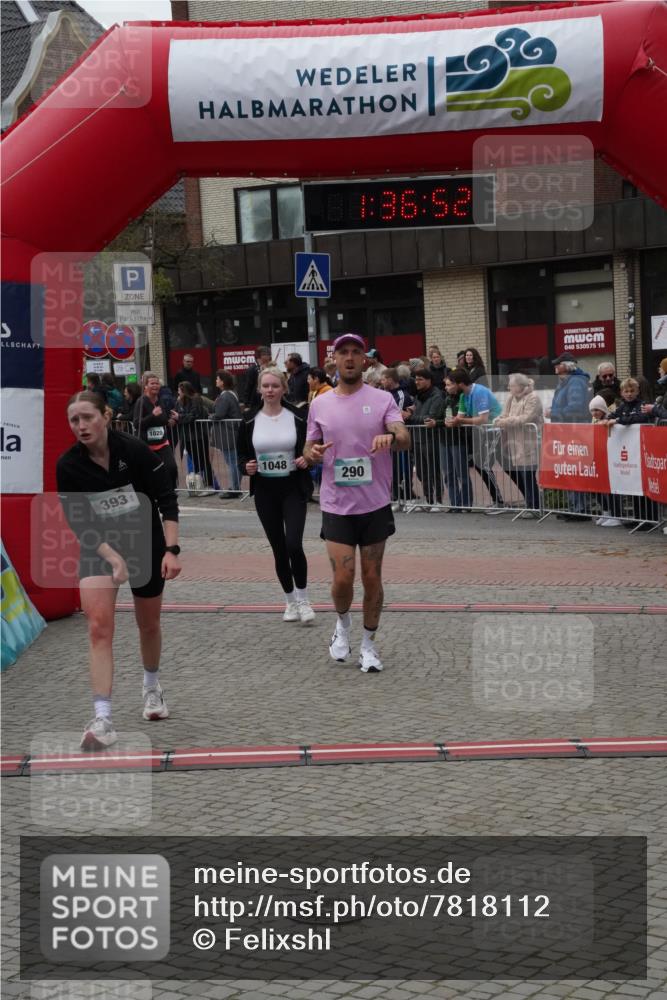 04.05.2025 - 8. Wedeler Halbmarathon Felixshl http://msf.ph/oto/7818112 04.05.2025 11:36:50 Ziel 290, 393, 663, 1048 meine-sportfotos.de