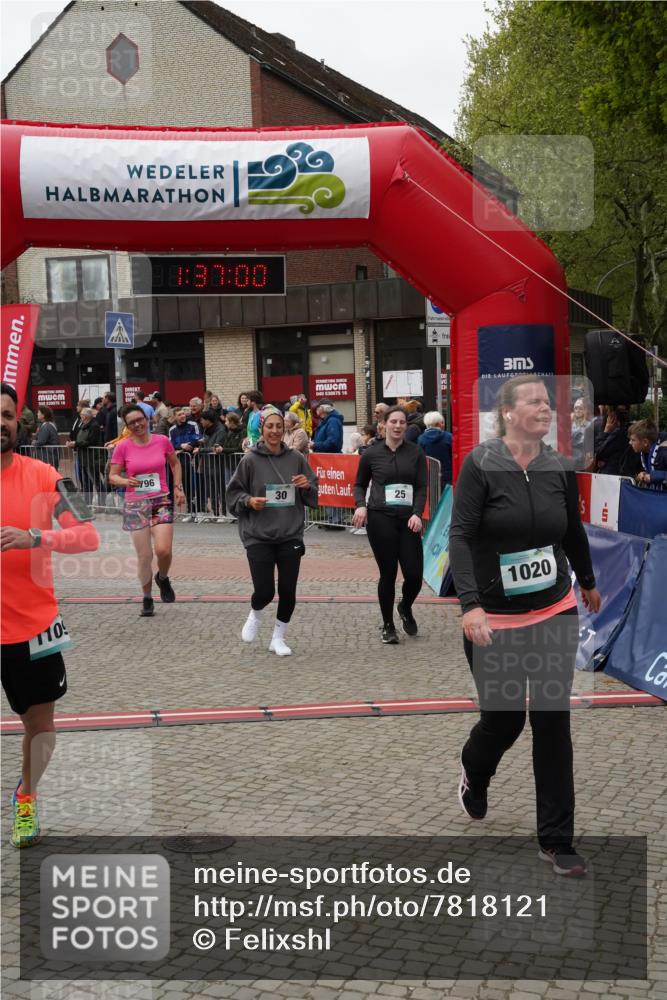 04.05.2025 - 8. Wedeler Halbmarathon Felixshl http://msf.ph/oto/7818121 04.05.2025 11:36:58 Ziel 25, 30, 796, 1020, 1028, 1109 meine-sportfotos.de