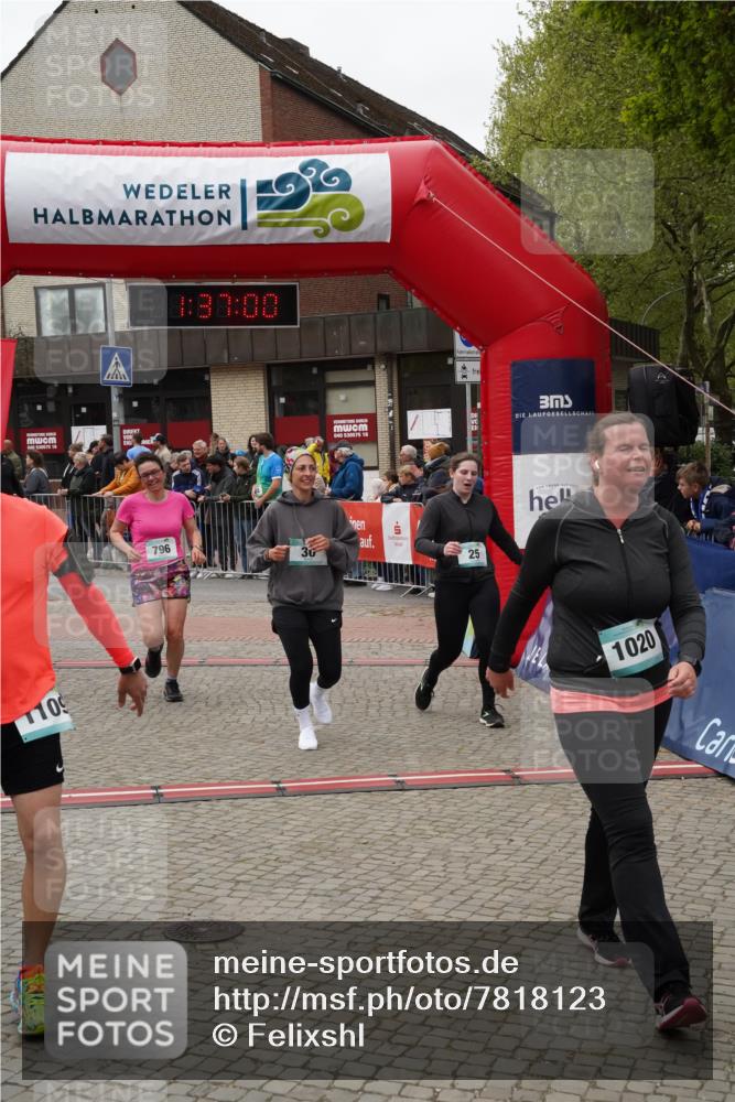 04.05.2025 - 8. Wedeler Halbmarathon Felixshl http://msf.ph/oto/7818123 04.05.2025 11:36:58 Ziel 25, 30, 796, 1020, 1028, 1109 meine-sportfotos.de
