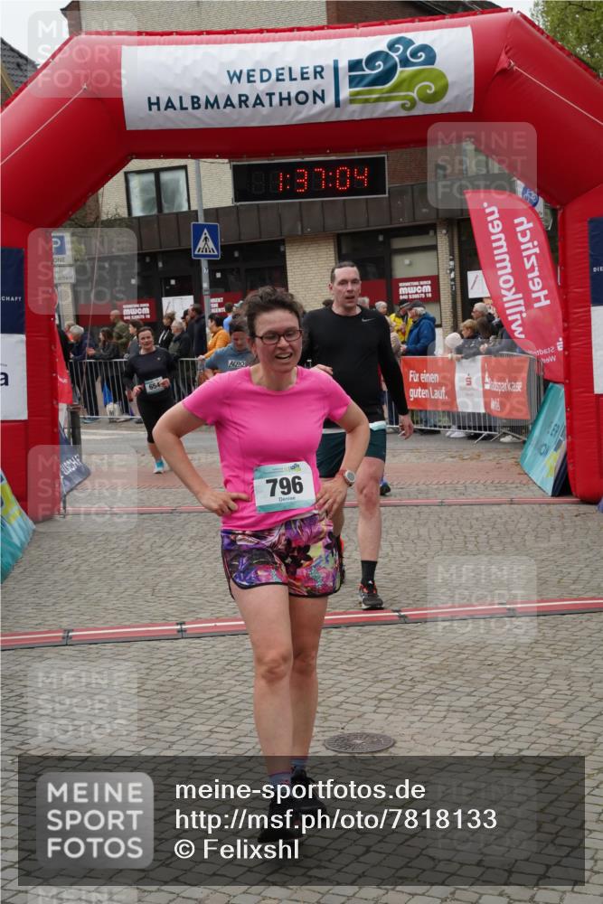 04.05.2025 - 8. Wedeler Halbmarathon Felixshl http://msf.ph/oto/7818133 04.05.2025 11:37:02 Ziel 25, 30, 594, 654, 796, 1028, 1109, 1141 meine-sportfotos.de