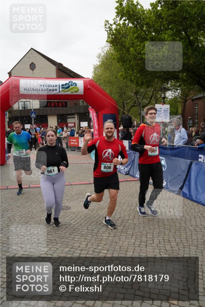 04.05.2025 - 8. Wedeler Halbmarathon Felixshl http://msf.ph/oto/7818179 04.05.2025 11:37:35 Ziel 436, 777, 806, 889, 961, 1165, 1175 meine-sportfotos.de