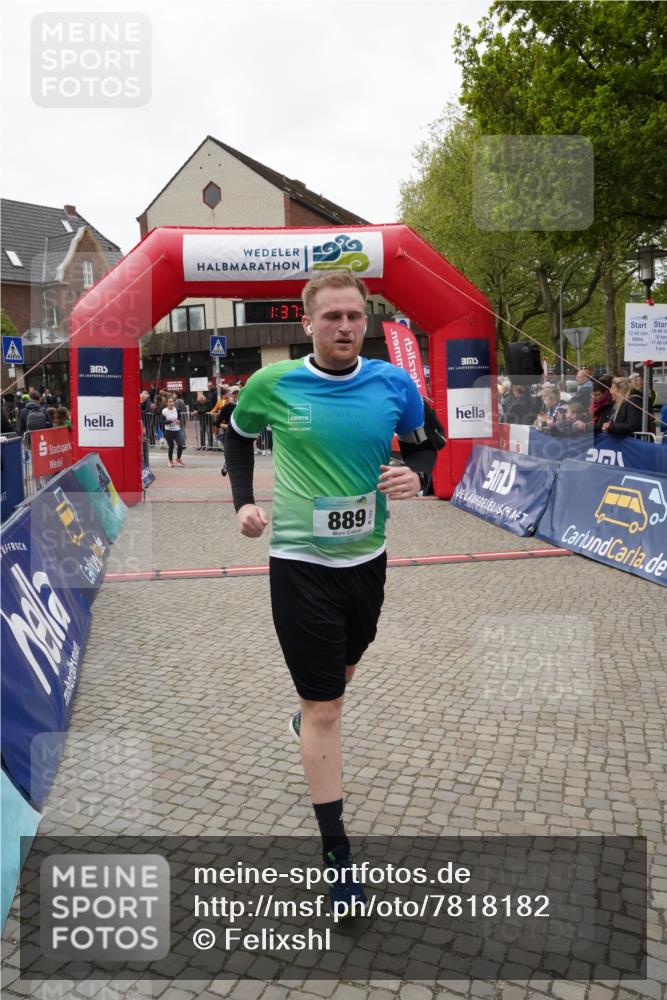 04.05.2025 - 8. Wedeler Halbmarathon Felixshl http://msf.ph/oto/7818182 04.05.2025 11:37:36 Ziel 436, 777, 806, 889, 961, 1165, 1175 meine-sportfotos.de