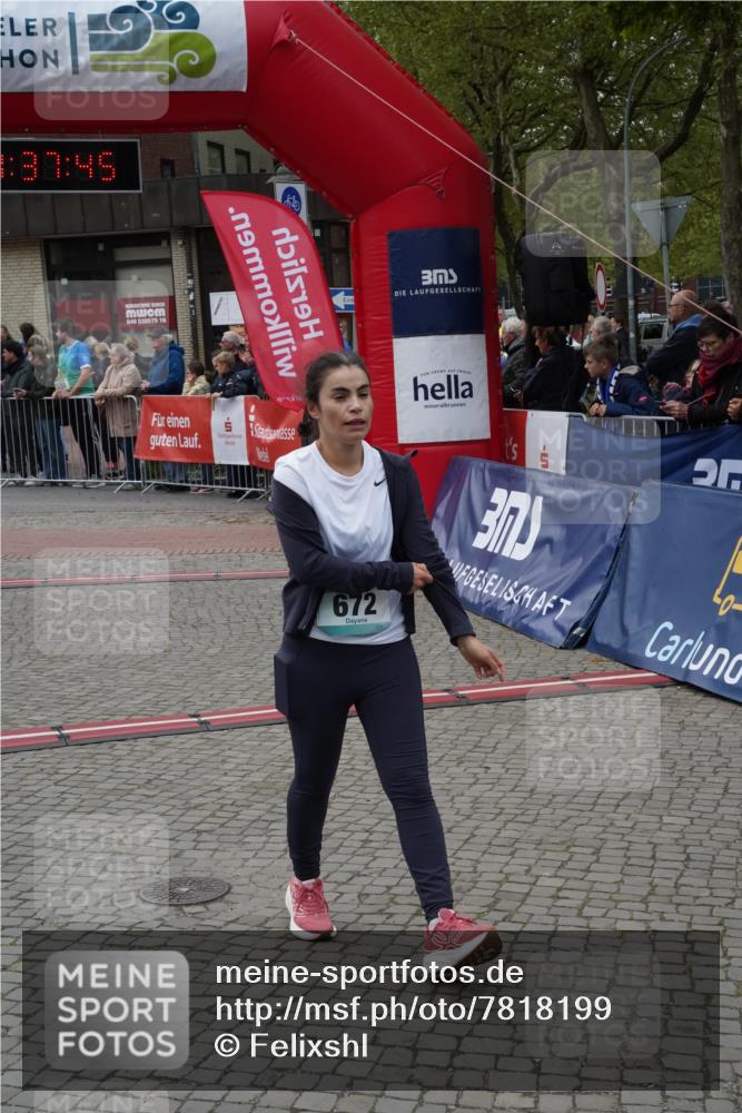 04.05.2025 - 8. Wedeler Halbmarathon Felixshl http://msf.ph/oto/7818199 04.05.2025 11:37:43 Ziel 436, 672, 752, 1175 meine-sportfotos.de