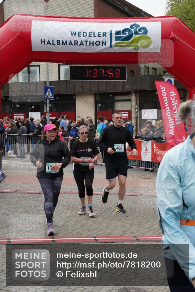 04.05.2025 - 8. Wedeler Halbmarathon Felixshl http://msf.ph/oto/7818200 04.05.2025 11:37:51 Ziel 82, 147, 164, 374, 466, 752, 930, 1104 meine-sportfotos.de