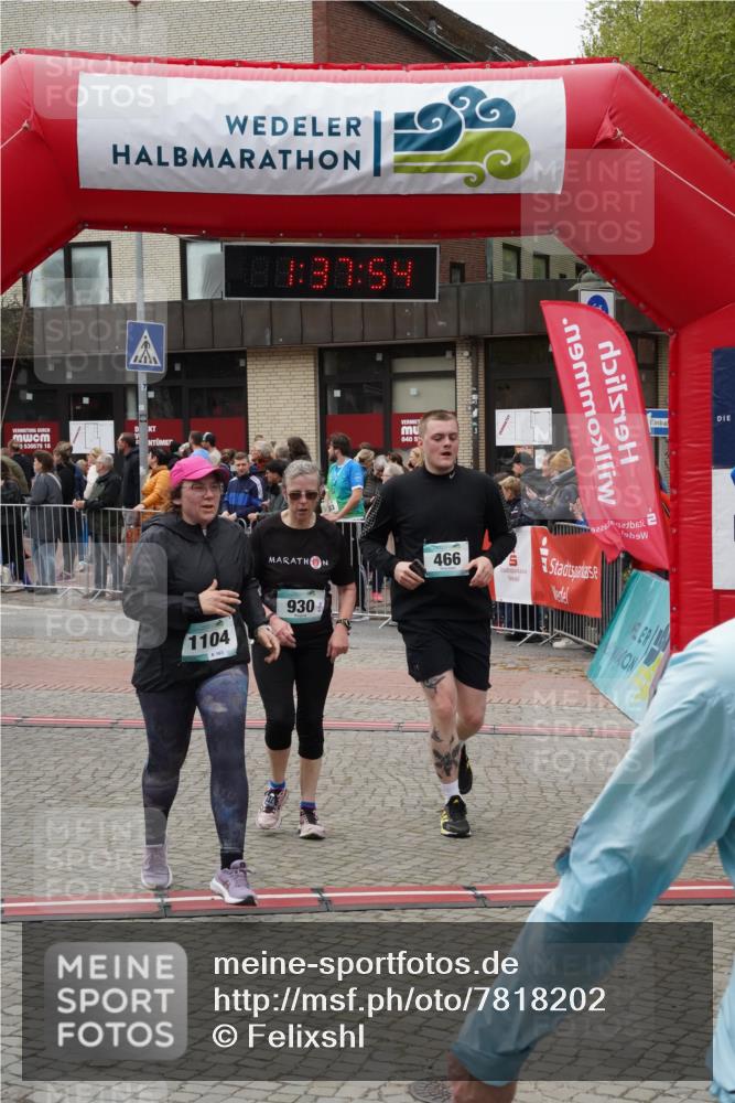 04.05.2025 - 8. Wedeler Halbmarathon Felixshl http://msf.ph/oto/7818202 04.05.2025 11:37:52 Ziel 82, 147, 164, 374, 466, 752, 930, 1104 meine-sportfotos.de