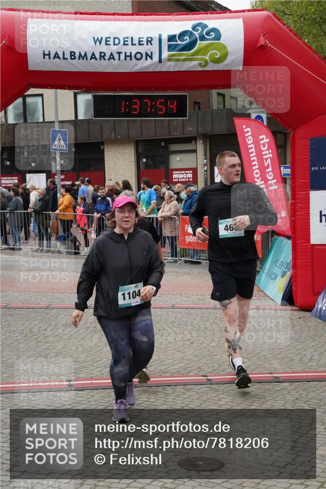 04.05.2025 - 8. Wedeler Halbmarathon Felixshl http://msf.ph/oto/7818206 04.05.2025 11:37:52 Ziel 82, 147, 164, 374, 466, 752, 930, 1104 meine-sportfotos.de