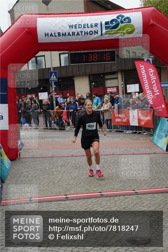 04.05.2025 - 8. Wedeler Halbmarathon Felixshl http://msf.ph/oto/7818247 04.05.2025 11:38:14 Ziel 816, 844, 920 meine-sportfotos.de