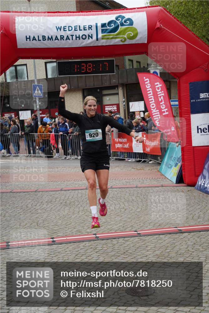 04.05.2025 - 8. Wedeler Halbmarathon Felixshl http://msf.ph/oto/7818250 04.05.2025 11:38:15 Ziel 816, 844, 920 meine-sportfotos.de
