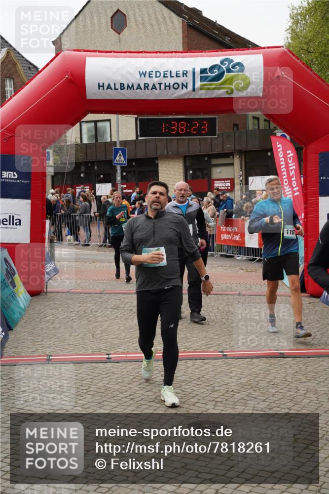 04.05.2025 - 8. Wedeler Halbmarathon Felixshl http://msf.ph/oto/7818261 04.05.2025 11:38:21 Ziel 346, 475, 604, 874, 1073, 1167 meine-sportfotos.de