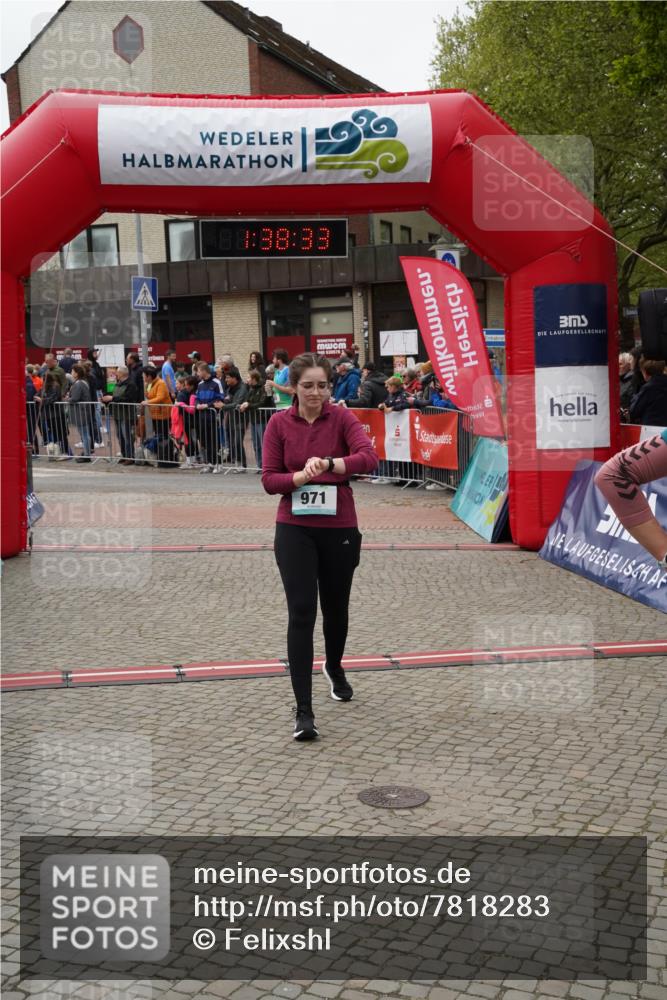 04.05.2025 - 8. Wedeler Halbmarathon Felixshl http://msf.ph/oto/7818283 04.05.2025 11:38:31 Ziel 524, 769, 789, 971 meine-sportfotos.de