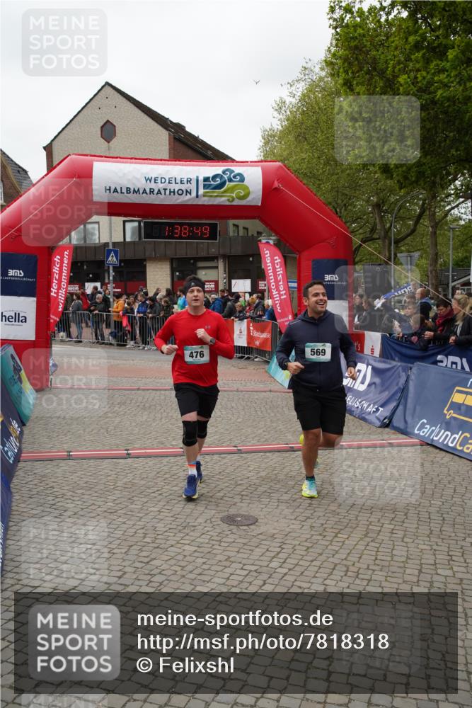 04.05.2025 - 8. Wedeler Halbmarathon Felixshl http://msf.ph/oto/7818318 04.05.2025 11:38:47 Ziel 476, 569 meine-sportfotos.de
